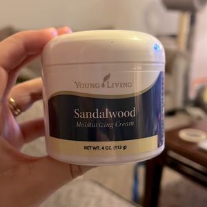 Sandalwood Moisturizing Cream from YL